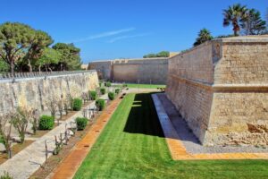 mdina muur van de kathedraal