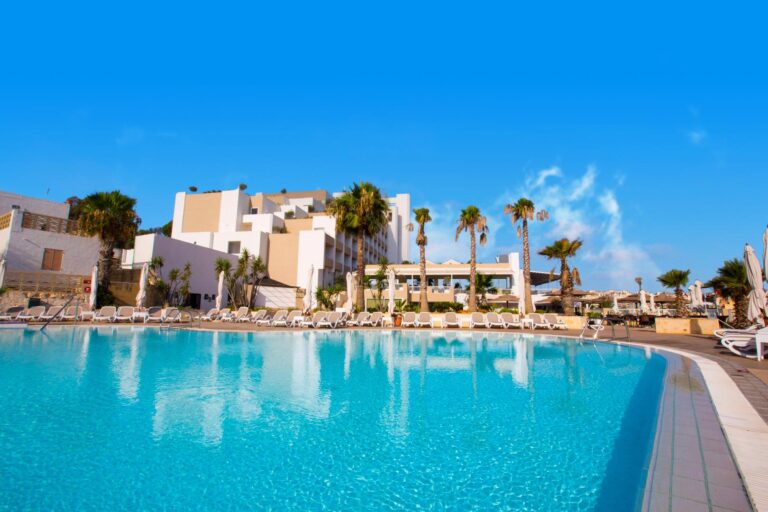 zwembad van salini resort