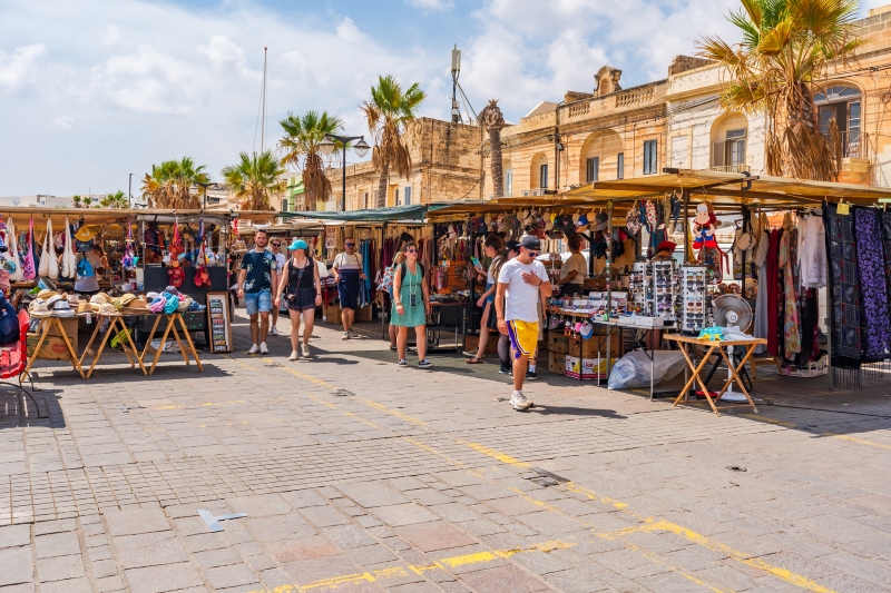 straat in marsaxlokk in Malta
