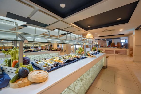 Buffet van DB Seabank Resort Spa