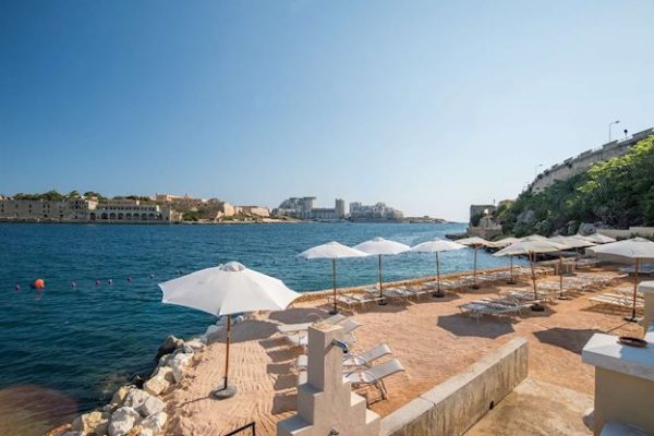 Privestrand van Grand Excelsior