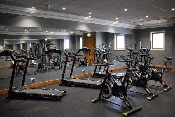 Fitnessruimte van Paradise Bay Hotel