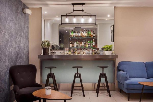 bar van plaza en plaza regency