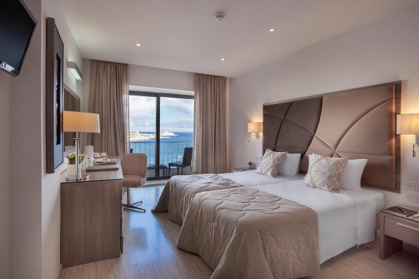 kamer van plaza en plaza regency
