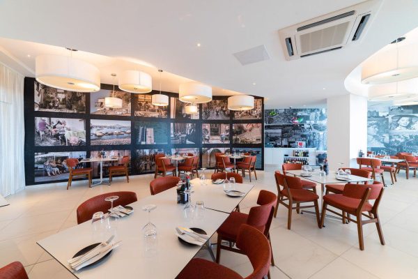 restaurant van ramla bay resort