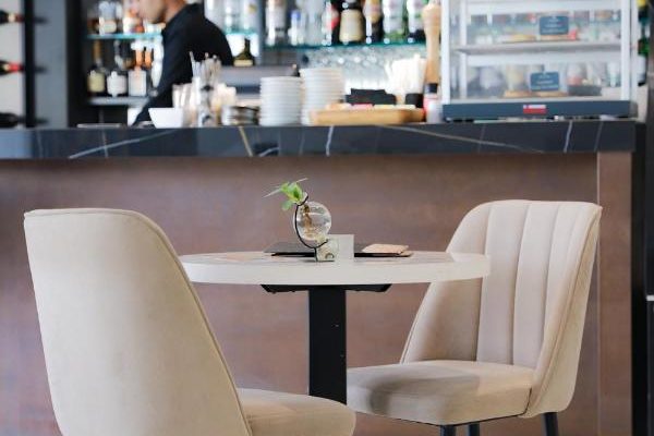 bar van soreda hotel