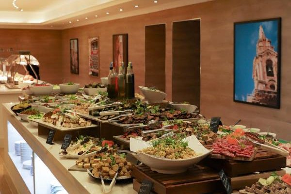 buffet van soreda hotel